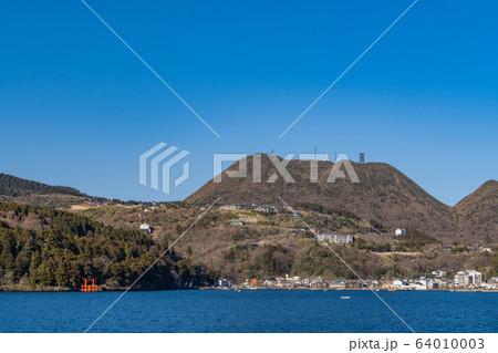 箱根観光　芦ノ湖からの眺め 64010003