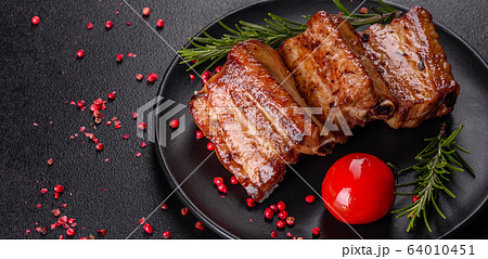 Fried ribs with rosemary Fried ribs with rosemary 64010451