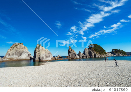【岩手県宮古市】浄土ヶ浜は三陸を代表する景勝地 64017360