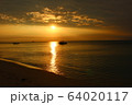 不思議な夕日 64020117