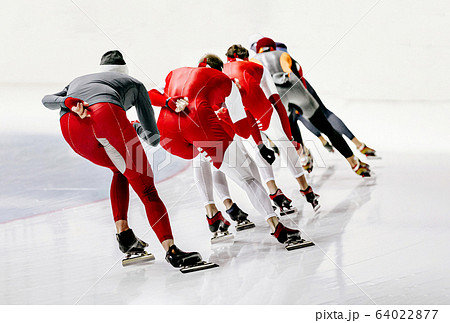 group man athletes skaters warm up 64022877