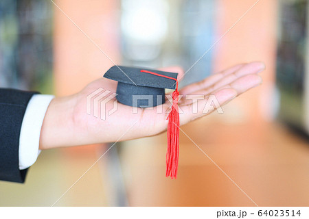 Graduation Education Business Study Concept - 64023514