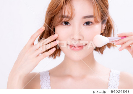 女性 女 女の子 64024843