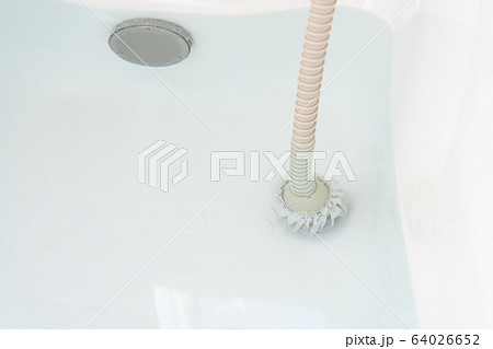 風呂 残り湯 ポンプ 水 再利用の写真素材