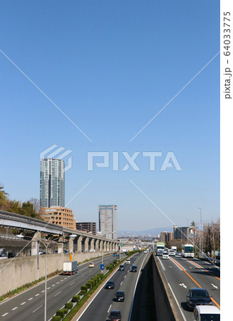 吹田市 千里中央付近の道路 吹田市 千里中央付近の道路 64033775
