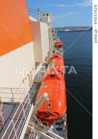 船舶の救命ボート（砕氷船　しらせ）　 64035626