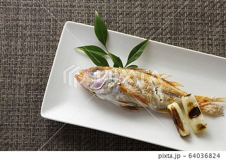 のどぐろの塩焼き14 64036824