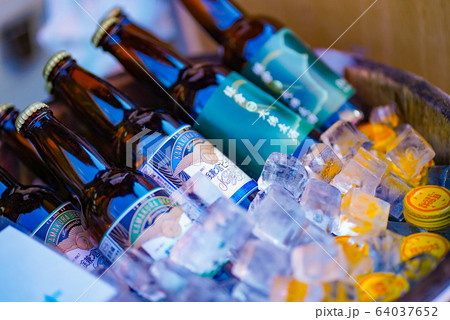 冷えたビール（氷漬け・鎌倉ビール） 64037652