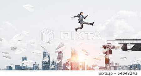 Problem and difficulties overcoming concept. 64043243