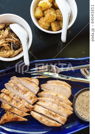 Roasted bake chicken breast serve with potato and onion in secret ingredient recipe. Roasted bake chicken breast serve with potato and onion in secret ingredient recipe. 64043851