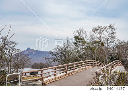 大沼国定公園 ハイキング、サイクリングコース、キャンプサイトがある森林公園 北海道亀田郡七飯町字大沼 大沼国定公園 ハイキング、サイクリングコース、キャンプサイトがある森林公園 北海道亀田郡七飯町字大沼 64044127
