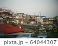屋根 田舎 家 64044307
