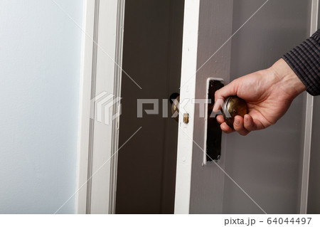 open a old door 64044497