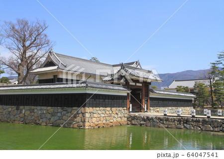 国宝松本城　黒門 64047541