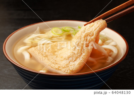 きつねうどん 64048130