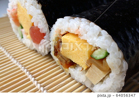 恵方巻き 64056347