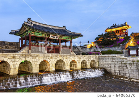 風景 水原華城 城壁 64065270