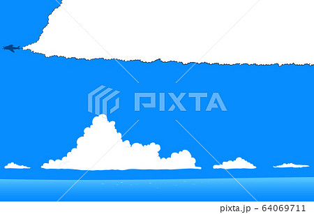 夏の青空と入道雲と海のイラスト 飛行機雲の吹きだしのイラスト素材