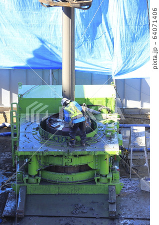 建築現場 基礎工事 掘削工事 建築現場 基礎工事 掘削工事 64071406