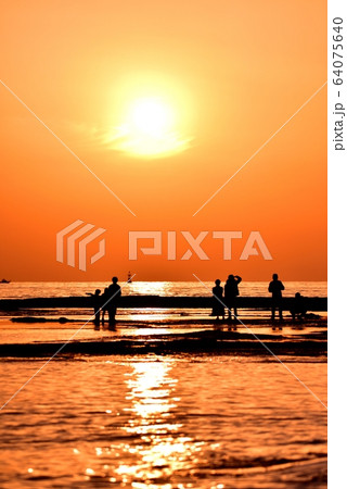 天神崎の夕日 天神崎の夕日 64075640