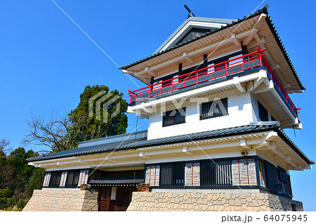 舟見城址館　模擬天守　入善町 64075945