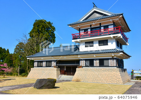 舟見城址館　模擬天守　入善町 64075946