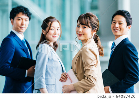 ビジネス カジュアル ビジネス カジュアル 64087420