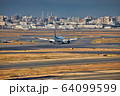 飛行機 64099599