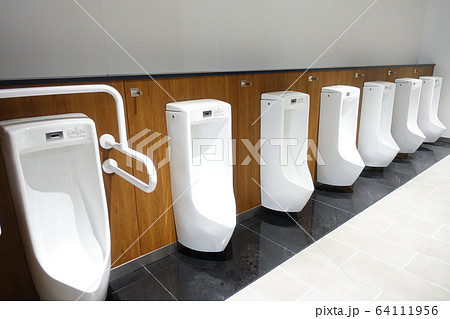 トイレ（男性） 64111956