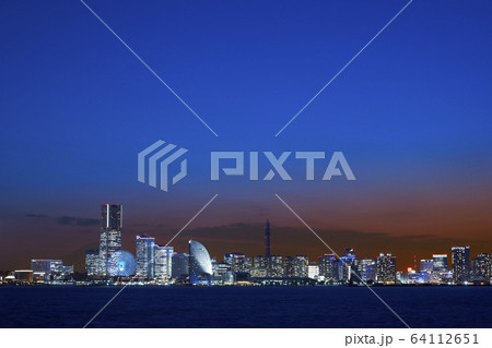 横浜夜景(大黒埠頭より) 横浜夜景(大黒埠頭より) 64112651