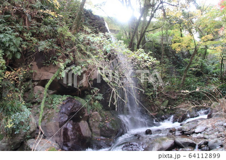 湯河原の風景 64112899