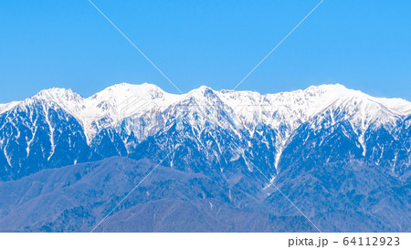 陣馬形山から望む空木岳・南駒ヶ岳・仙涯嶺 陣馬形山から望む空木岳・南駒ヶ岳・仙涯嶺 64112923