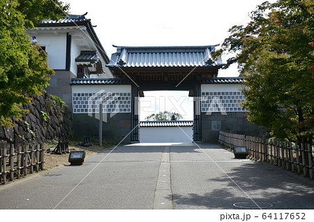 金沢城 64117652