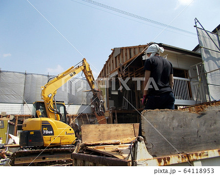 建築解体現場05 建築解体現場05 64118953
