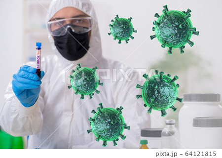Doctor developing covid-19 vaccine in the lab 64121815