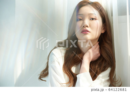 女性 女 女の子 64122681