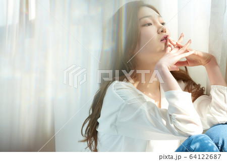 女性 女 女の子 64122687