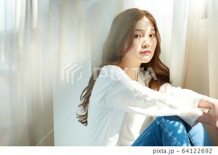 女性 女 女の子 64122692