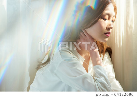 女性 女 女の子 64122696