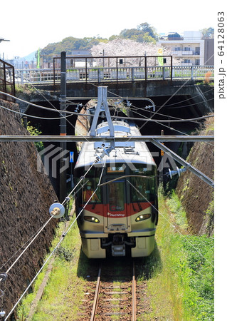 日本一短いトンネル　(川尻トンネル) 64128063