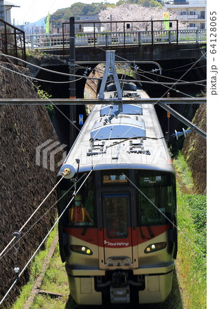 日本一短いトンネル　(川尻トンネル) 64128065