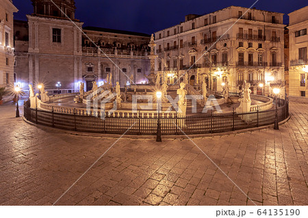 Palermo. Pretoria Square. 64135190