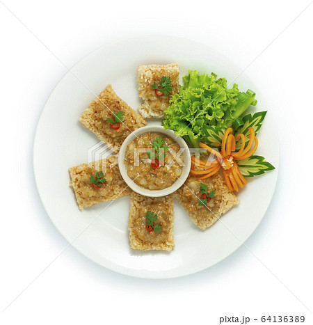 Rice Crackers with Sweet shrimp and pork dipping Rice Crackers with Sweet shrimp and pork dipping 64136389