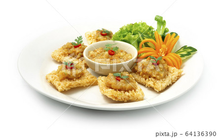 Rice Crackers with Sweet shrimp and pork dipping Rice Crackers with Sweet shrimp and pork dipping 64136390