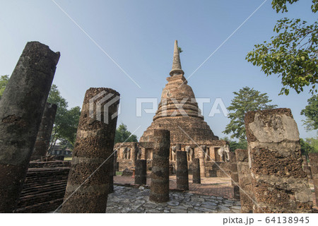 ASIA THAILAND SUKHOTHAI WAT CHANG LOM 64138945