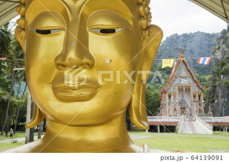ASIA THAILAND PRANBURI WAT KHAO DAENG 64139091