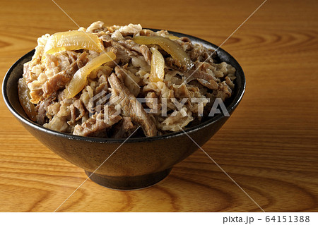 牛丼 牛丼 64151388
