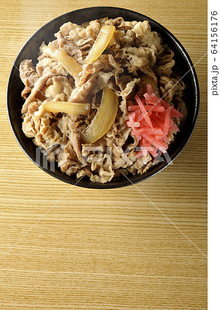 牛丼 64156176