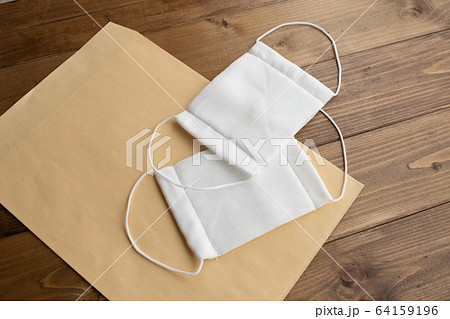 布マスク　2枚　封筒 64159196