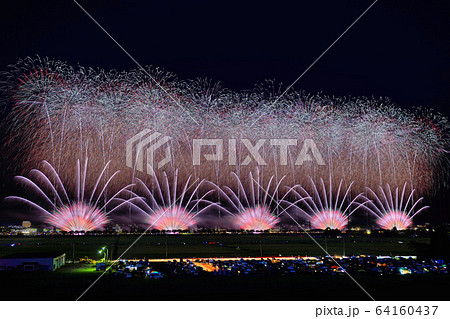 全国花火競技大会「大会提供花火ミュージカル」 全国花火競技大会「大会提供花火ミュージカル」 64160437